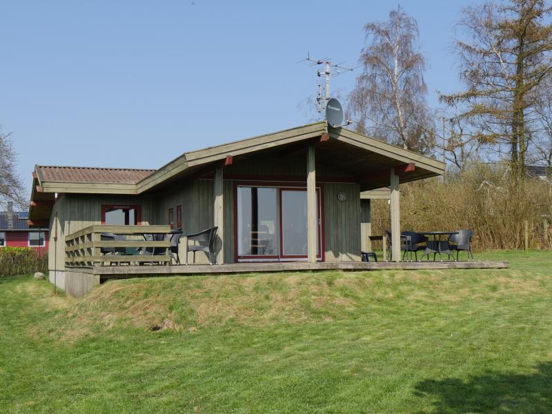 Langeland, Spodsbjerg sommerhus med havudsigt